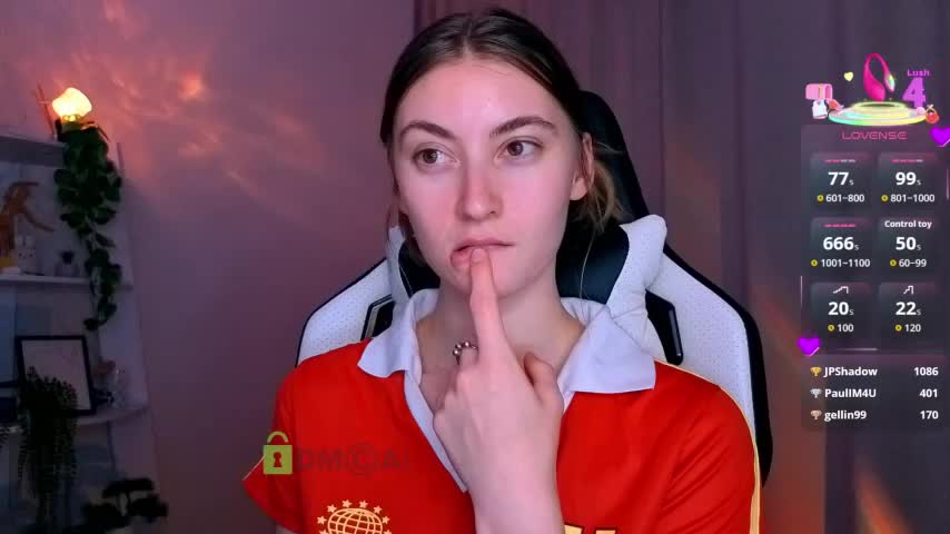 lady_curls Live Sex July 7, 2026