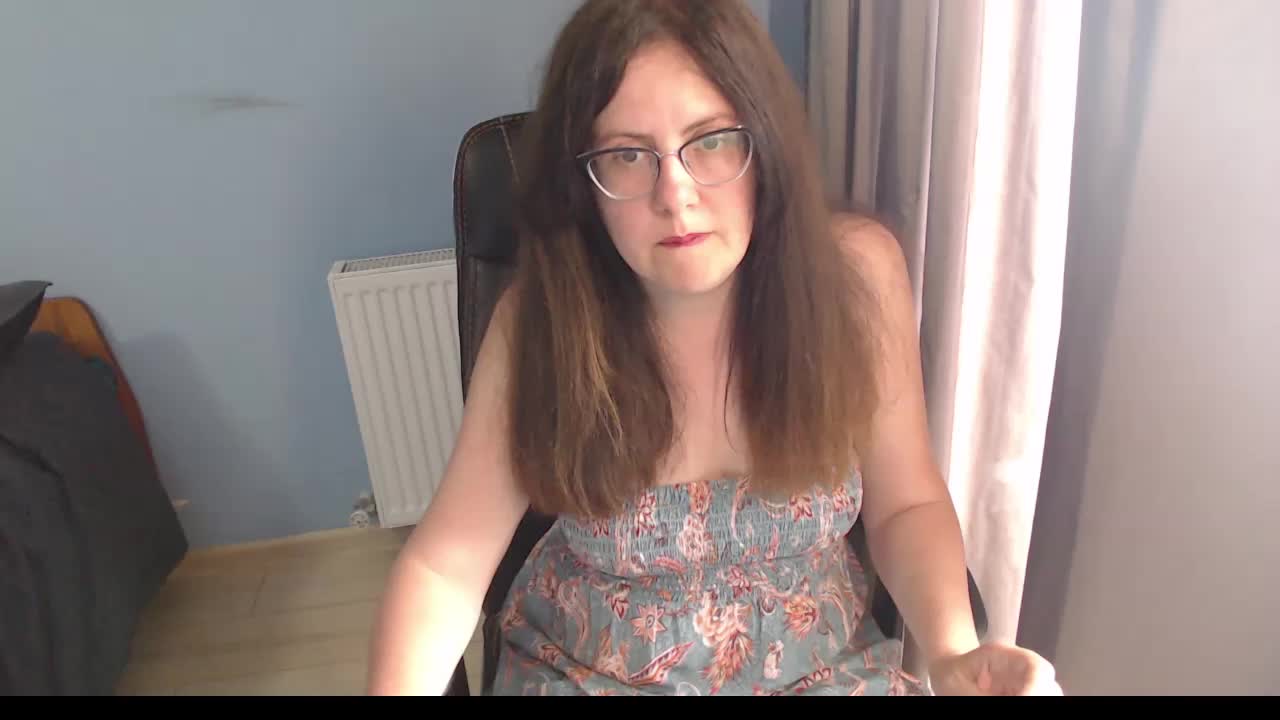 mandarinka28 Live Sex July 8, 2026