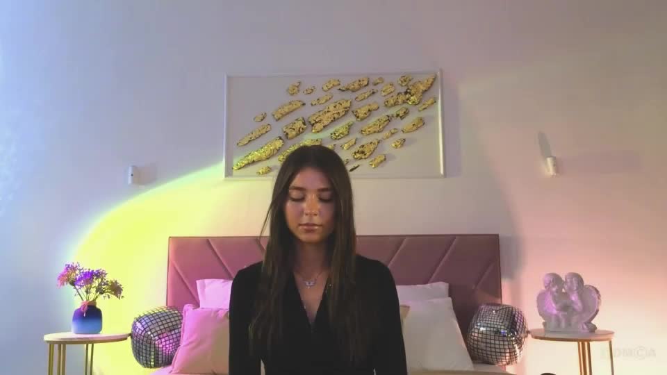 violetta_finch Live Sex July 8, 2026