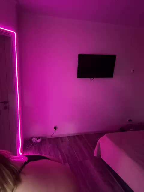 Cris_Mi Live Sex July 8, 2026