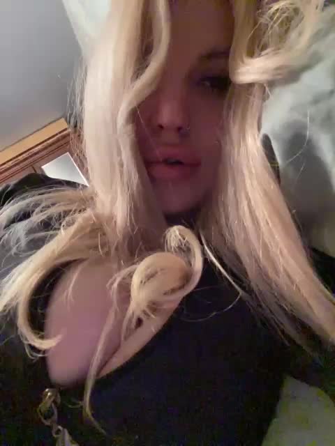 __Alya___ Live Sex July 8, 2026