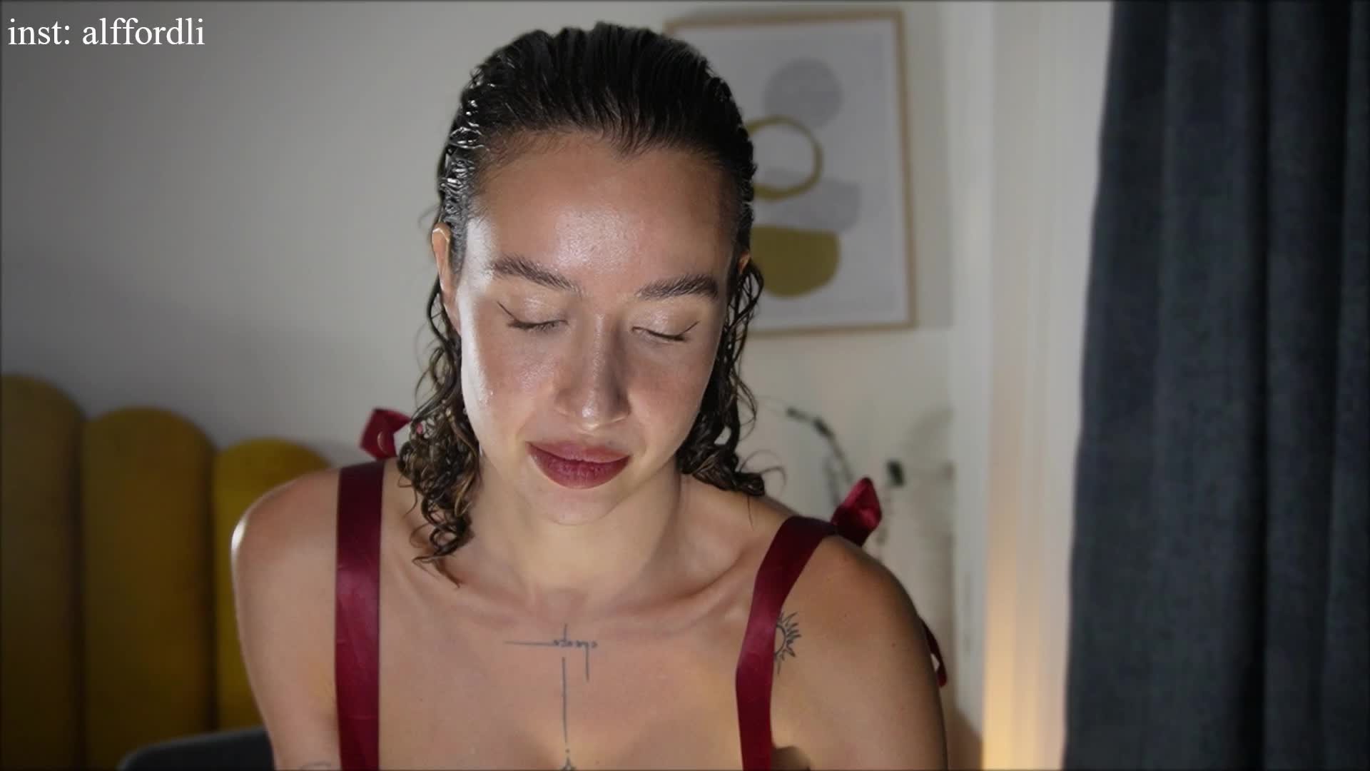 algraiv Live Sex July 8, 2026
