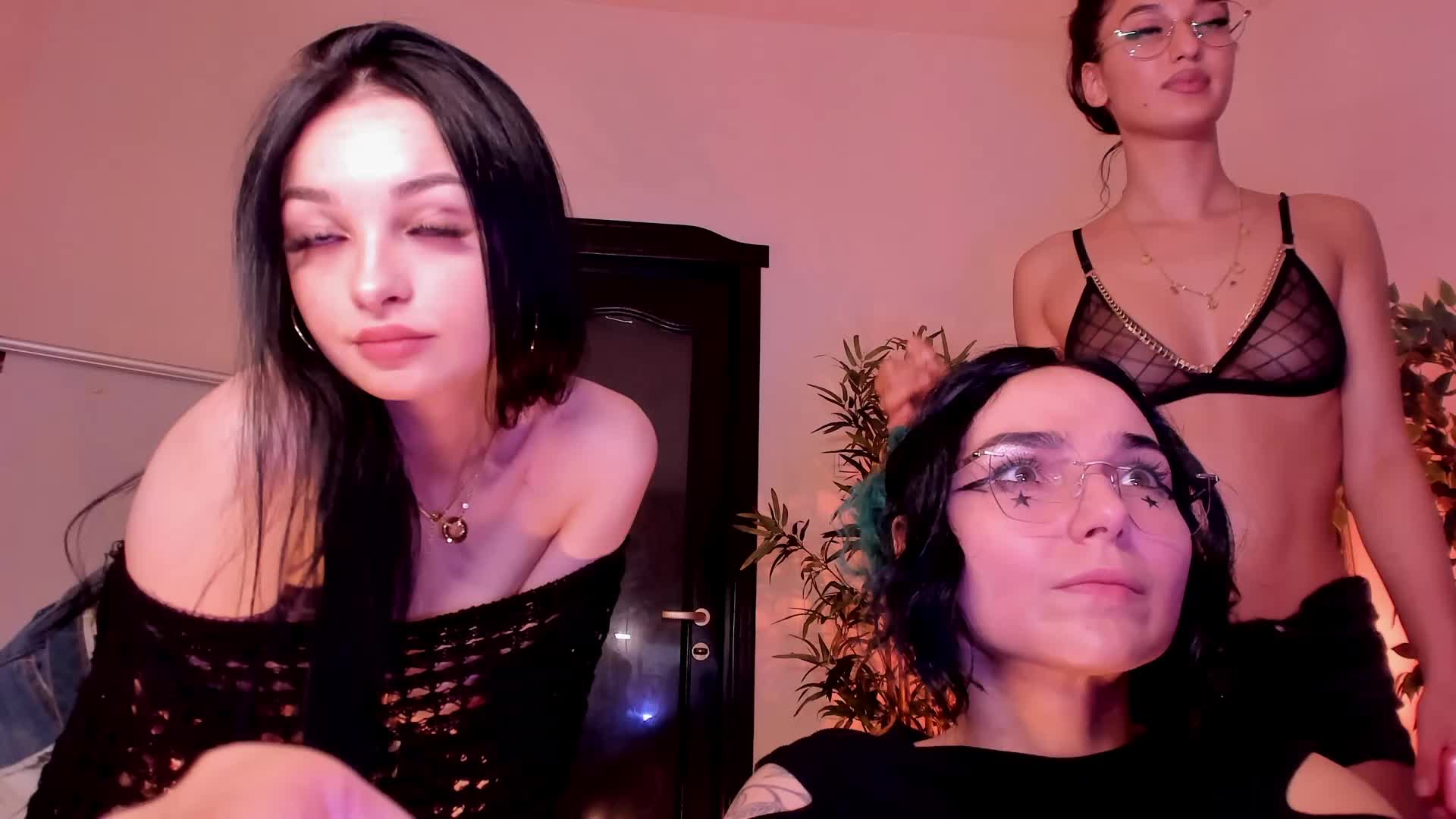 Moona-Ruby Live Sex July 8, 2026