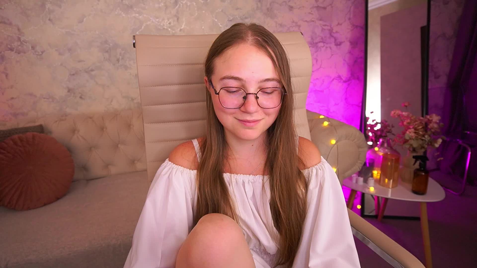 ArrinaWairr Live Sex July 8, 2026