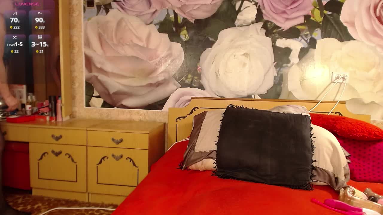 -Karolina555- Live Sex July 8, 2026