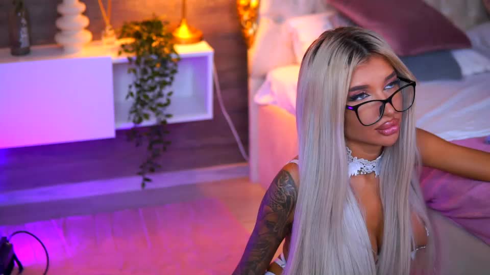 juicy_jessye Live Sex July 8, 2026