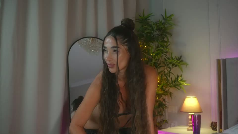 myriamfox_ Live Sex July 9, 2026