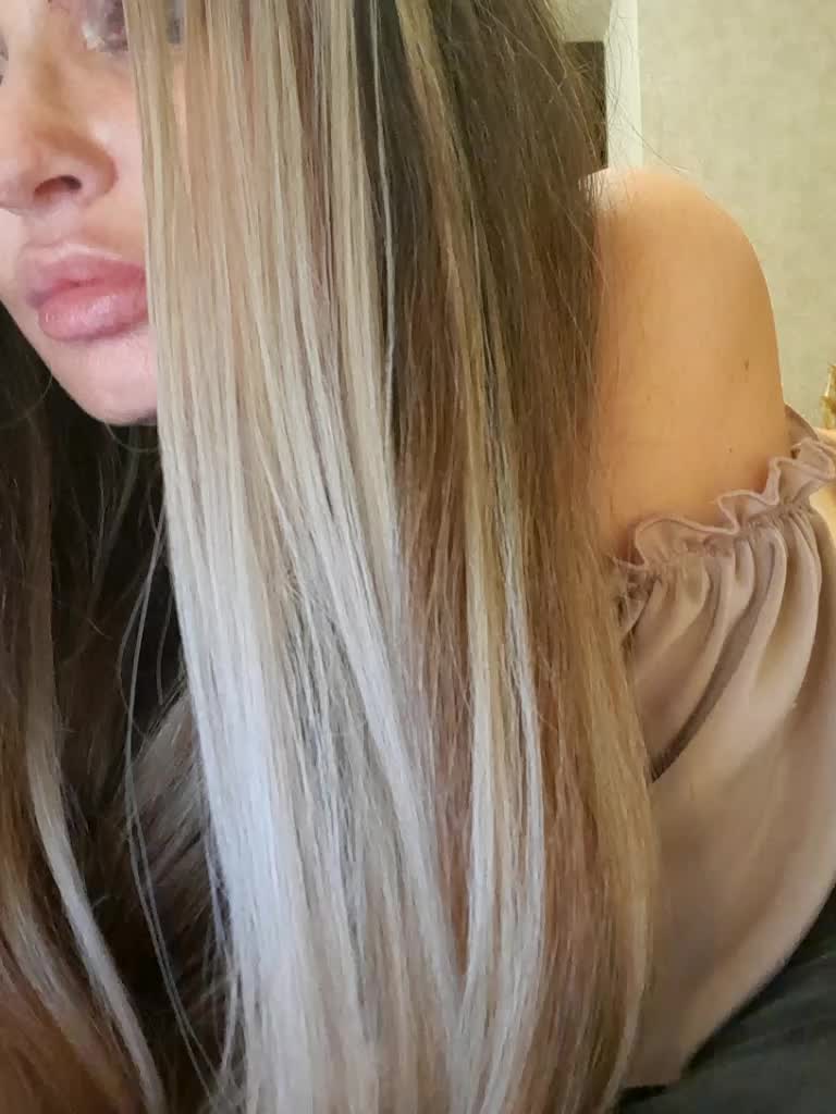 Sofaa Live Sex July 9, 2026