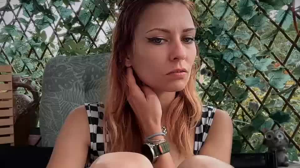 karoline121 Live Sex July 9, 2026