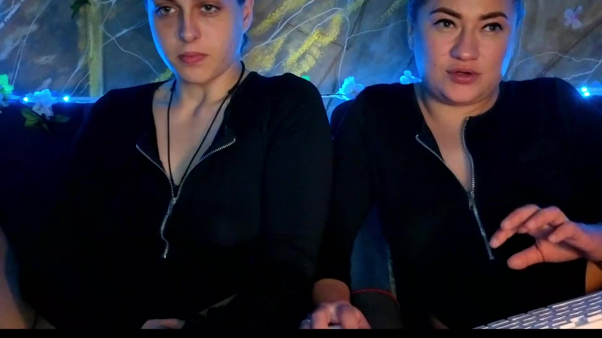 2Laski2 Live Sex July 10, 2026