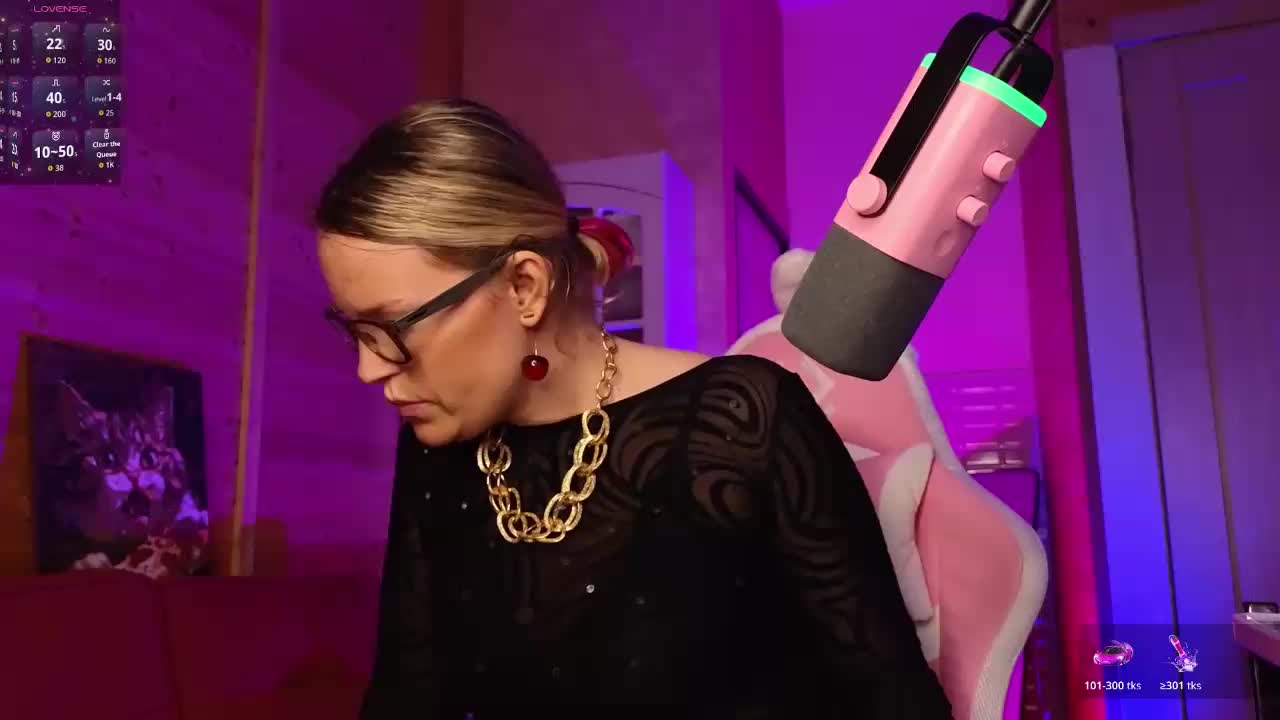 Findom_Lady_Shine Live Sex July 10, 2026