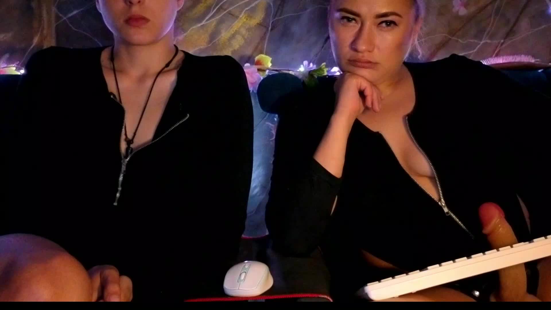 2Laski2 Live Sex July 10, 2026