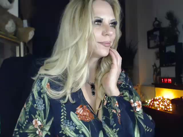 LadyVelvet Live Sex July 11, 2026