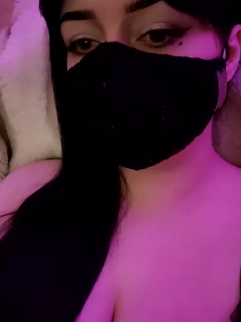 Saelun Live Sex July 11, 2026