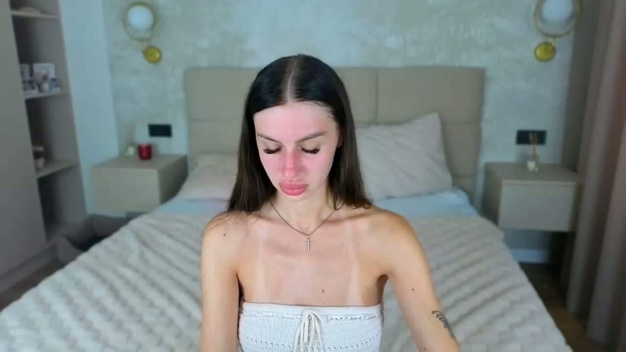SnowWhiteee Live Sex July 12, 2026