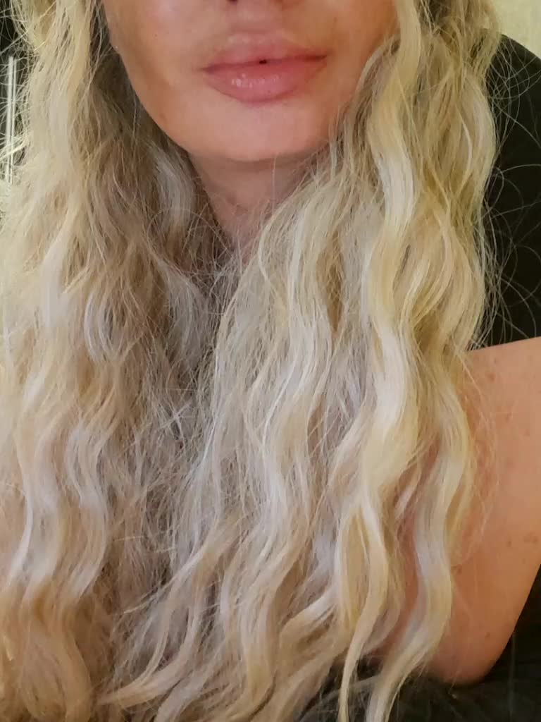 Sofaa Live Sex July 12, 2026