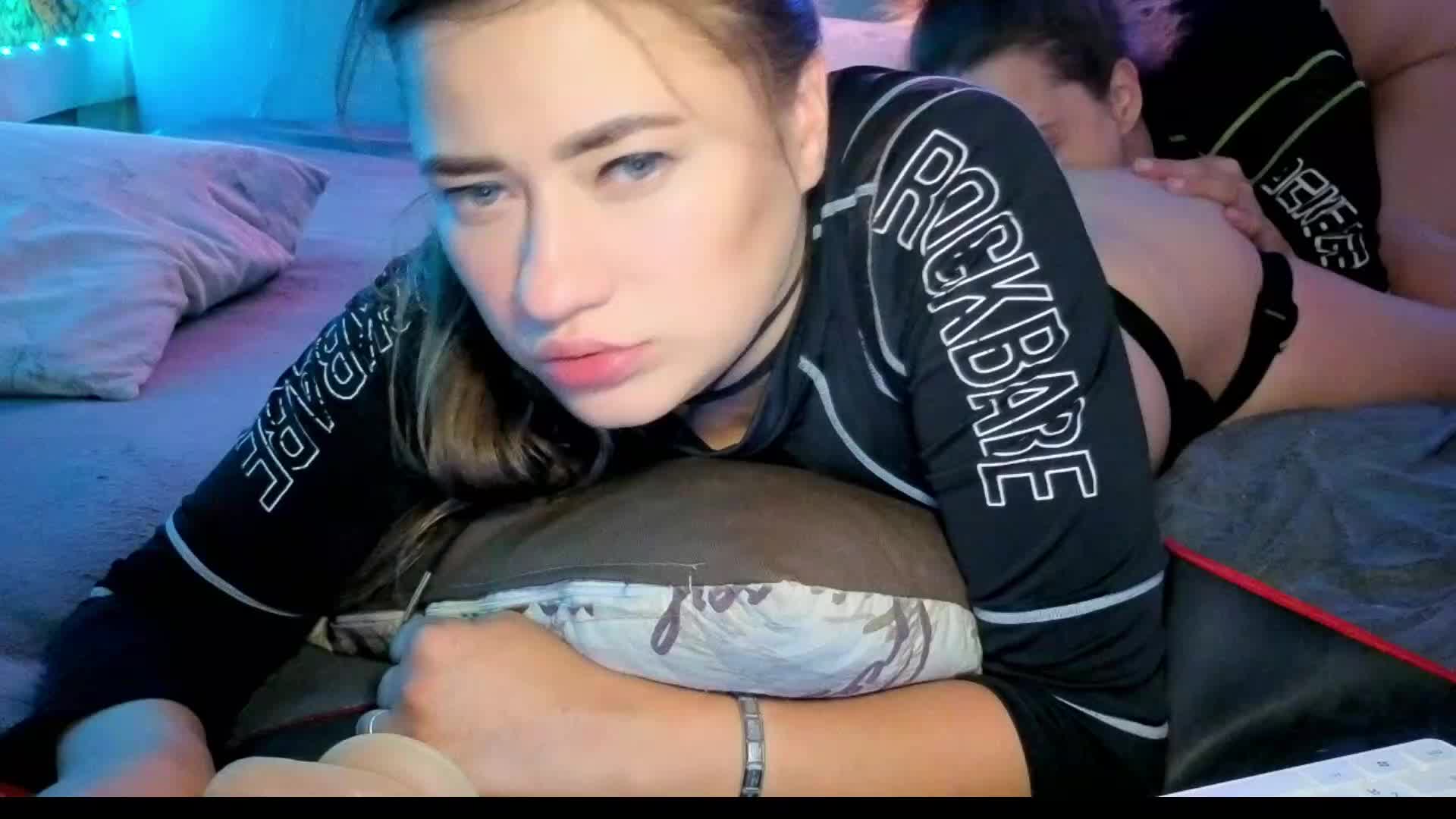 2Laski2 Live Sex July 12, 2026