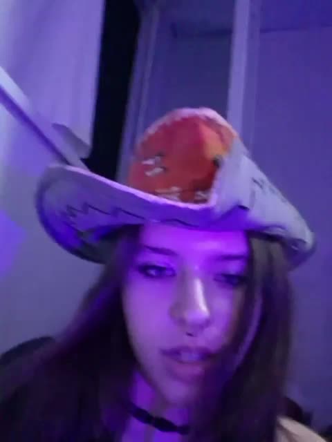 MommyAxFox Live Sex July 12, 2026