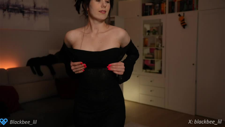 _blackbee_ Live Sex July 12, 2026