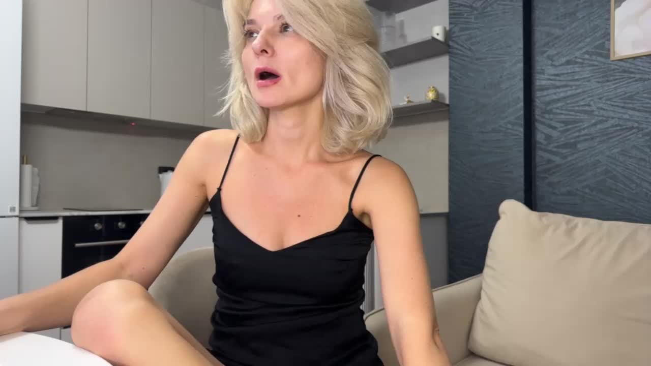 -Molly- Live Sex July 12, 2026