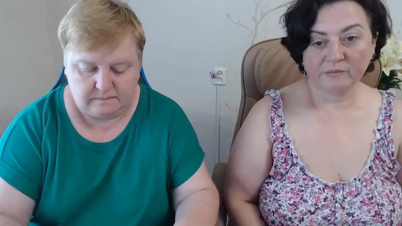XMollyJaneEX Live Sex July 12, 2026
