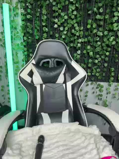 Eva_Kit Live Sex July 12, 2026