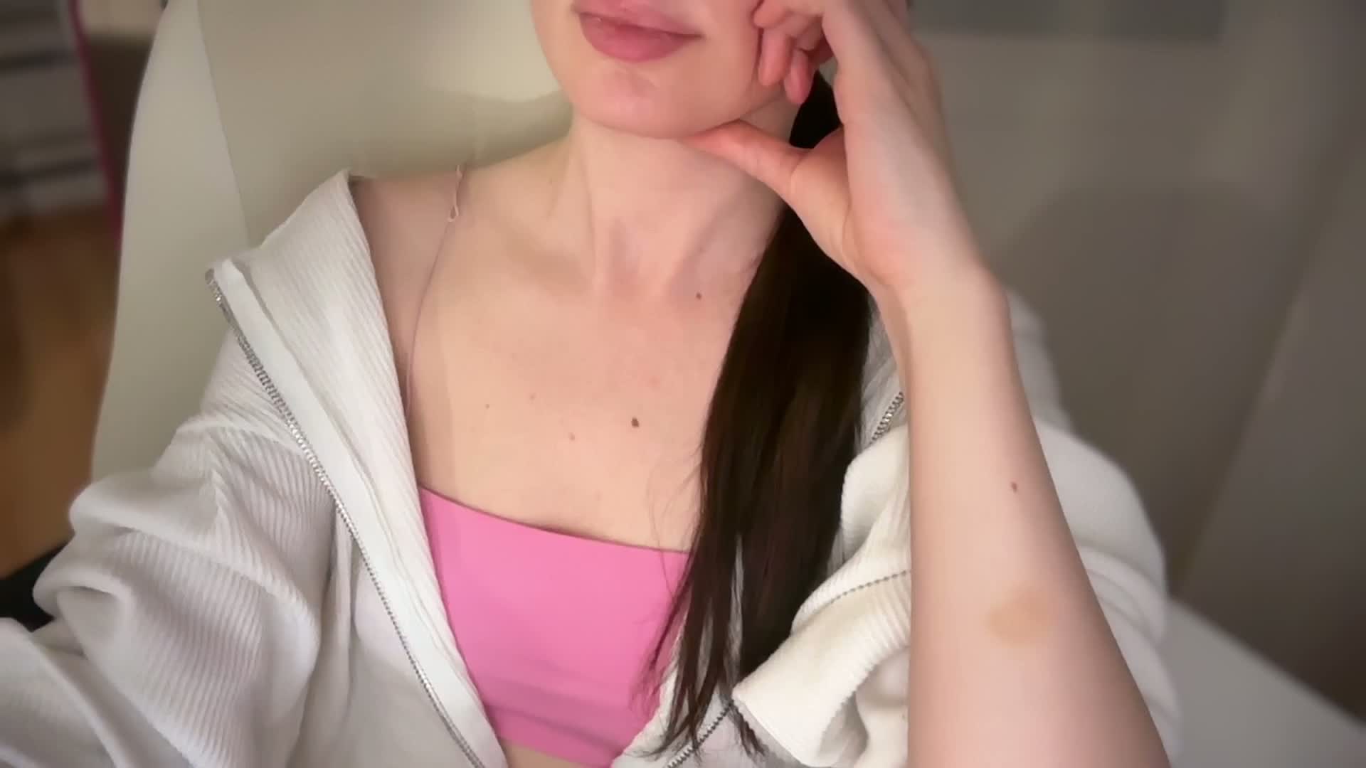 emishy Live Sex July 12, 2026