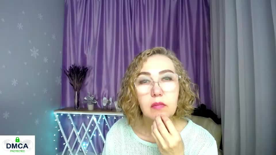 queen_a_n_i Live Sex July 12, 2026