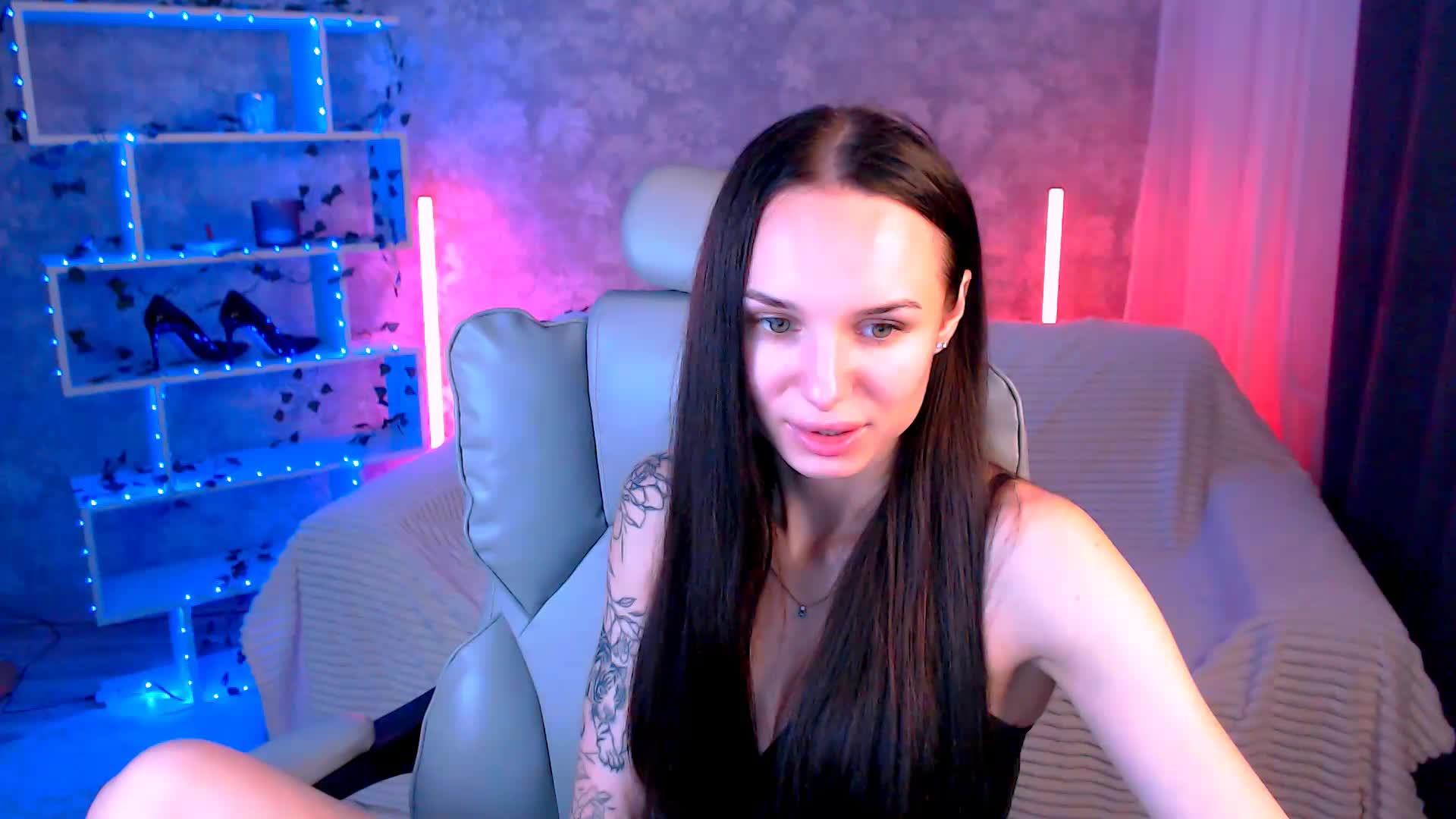 NicoleMerz Live Sex July 13, 2026