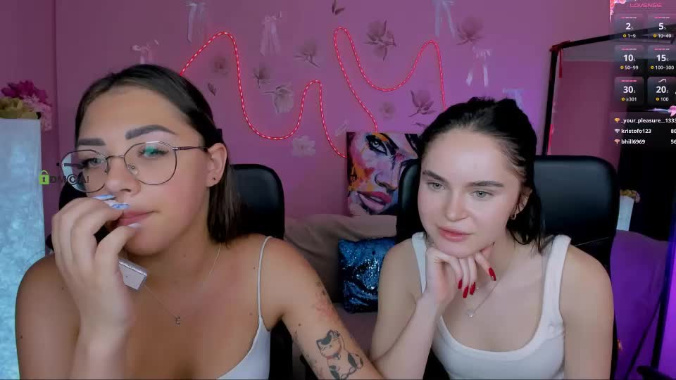 kiki_swan Live Sex July 14, 2026