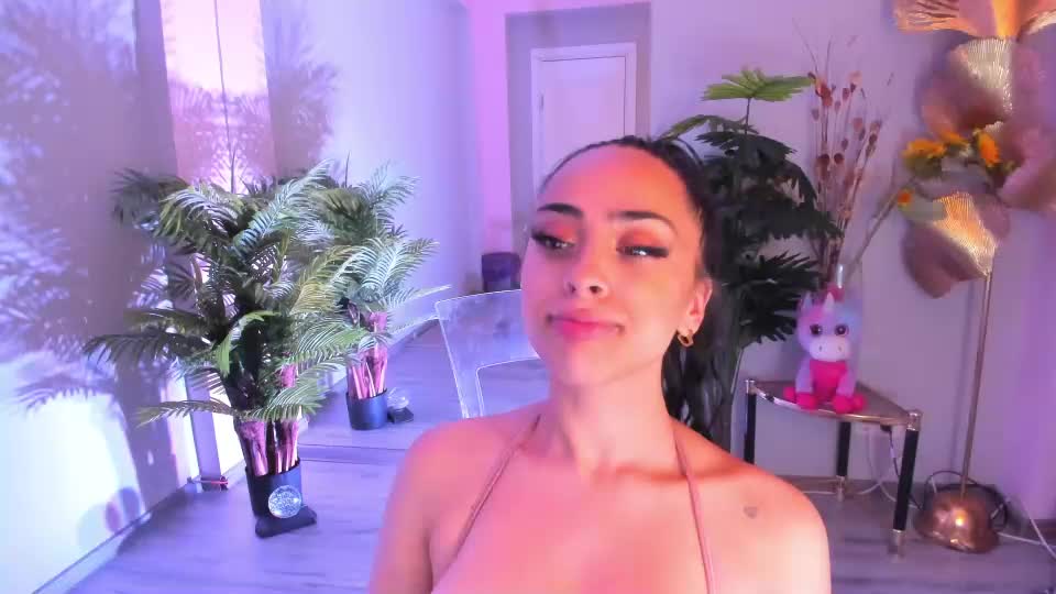 cupcake_izzy Live Sex July 14, 2026