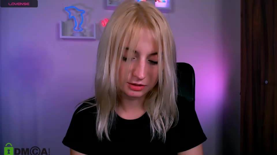 vicky_kim Live Sex July 14, 2026