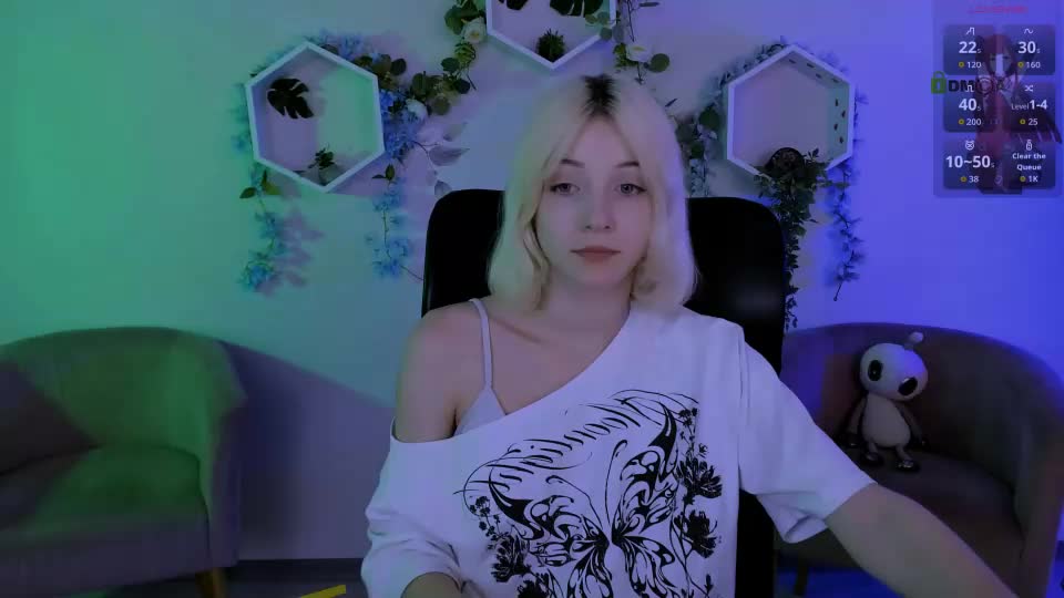 elizabeth_dornan Live Sex July 14, 2026