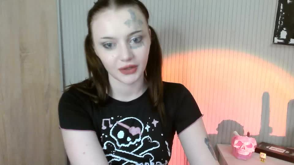 eva_sunshine_blueeyes Live Sex July 14, 2026