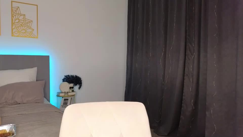 adele_armas Live Sex July 14, 2026