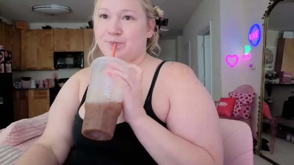 piggyrose Live Sex July 14, 2026