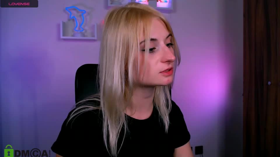 vicky_kim Live Sex July 14, 2026