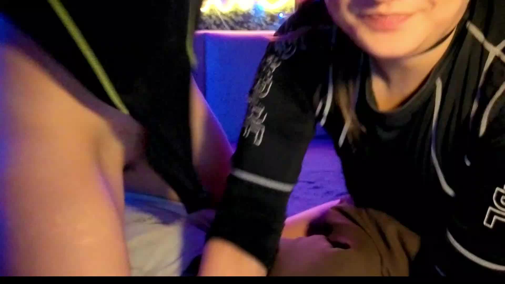 2Laski2 Live Sex July 15, 2026