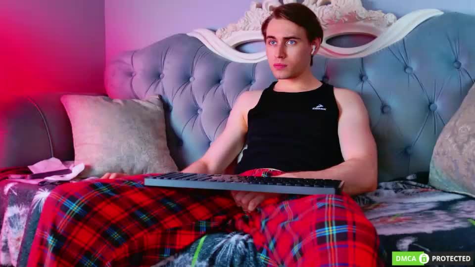 simonwarner Live Sex July 16, 2026