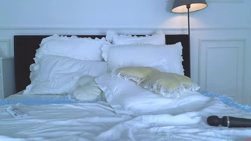 NicoleMarani Live Sex July 16, 2026
