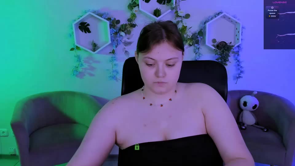 nikol_kitt Live Sex July 16, 2026
