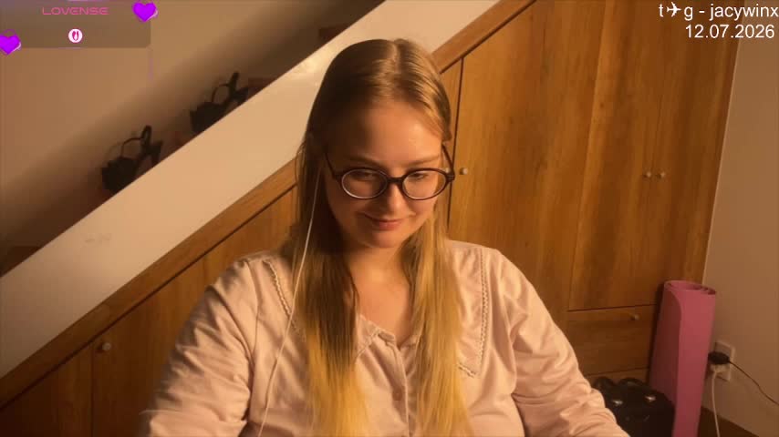 JacyWinslat Live Sex July 16, 2026