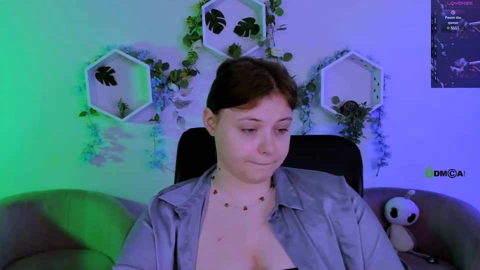 nikol_kitt Live Sex July 17, 2026