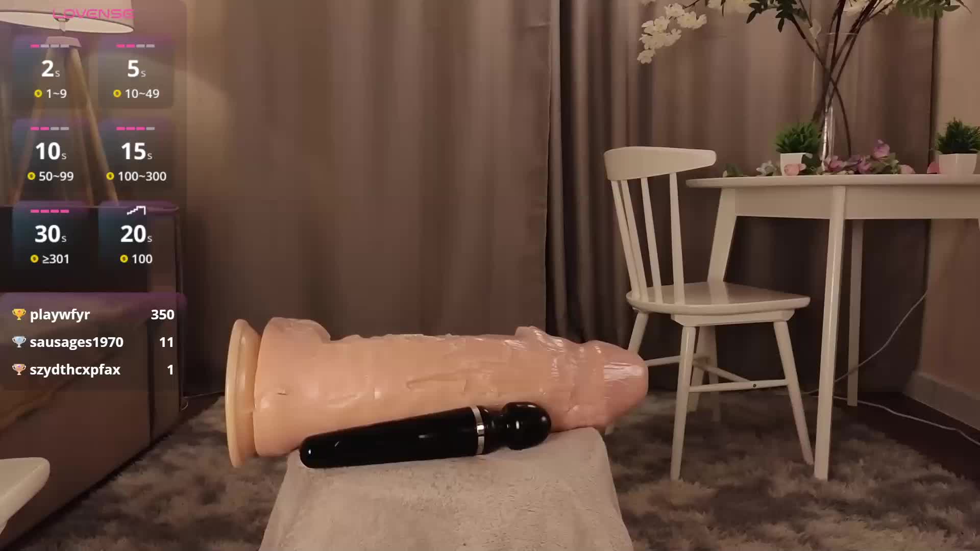 KarenLowe Live Sex July 17, 2026
