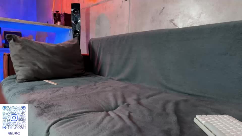 izi_fox Live Sex July 17, 2026