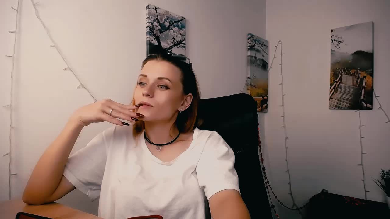 PeppyMiaa Live Sex July 17, 2026