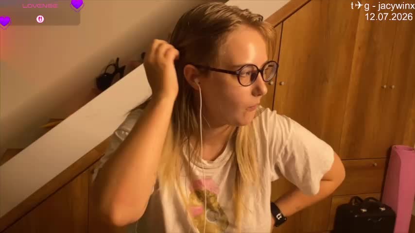 JacyWinslat Live Sex July 17, 2026