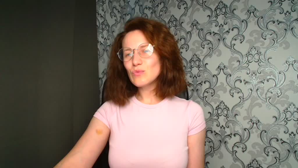 BellaKisss1 Live Sex July 17, 2026