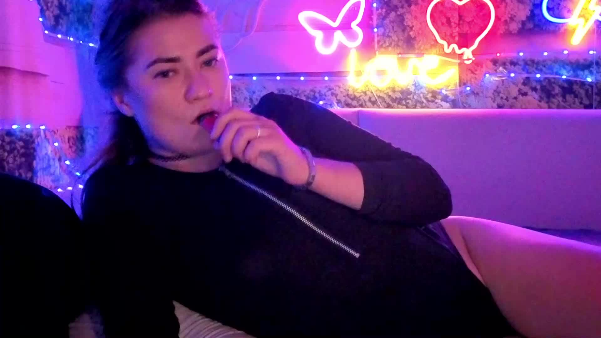 2Laski2 Live Sex July 17, 2026