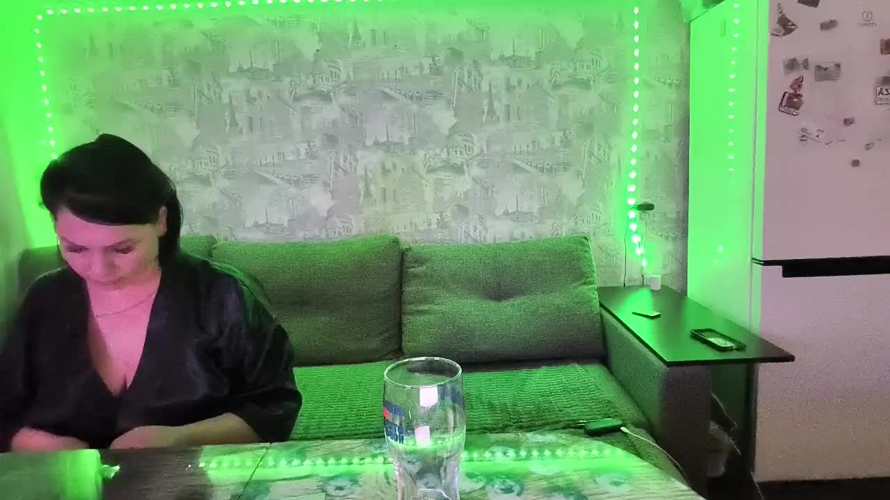 Sladkay-Parochka123 Live Sex July 17, 2026